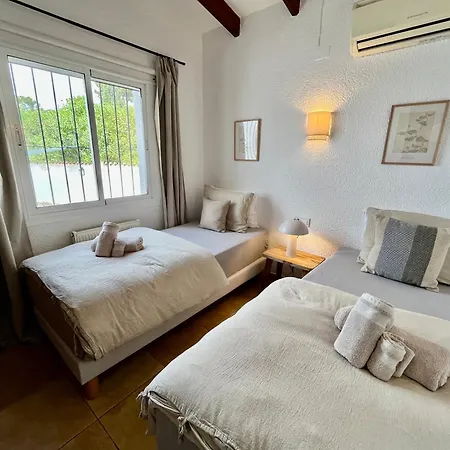 Holiday home Sunset Moraira Mit Eigenem Pool, Strandnaehe, Klimaanlage, Heizung, Outdoor-kueche, Grill *